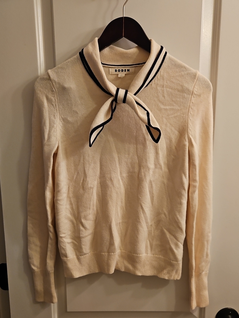 Boden Natural Cream Sailor Bow Knit Jumper, Cashmere, Wool, Cotton, S - Picture 3 of 11